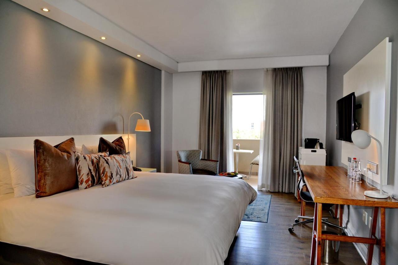 Anew Hotel Roodepoort Johannesburg Esterno foto
